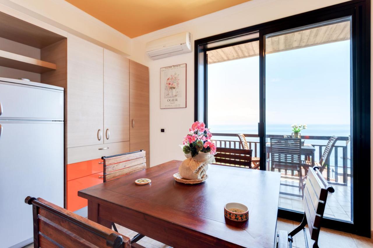 Taormina Panoramic Seaview Apartment מראה חיצוני תמונה