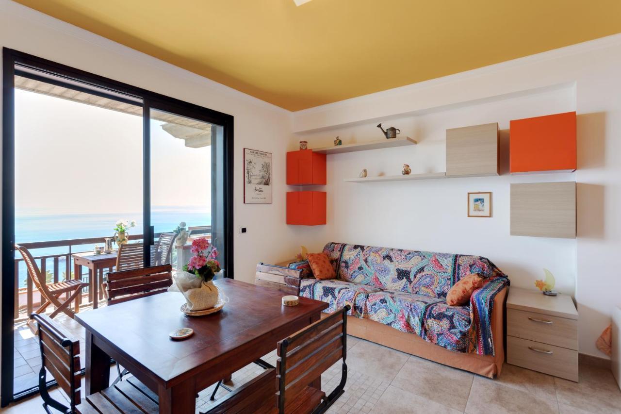 Taormina Panoramic Seaview Apartment מראה חיצוני תמונה